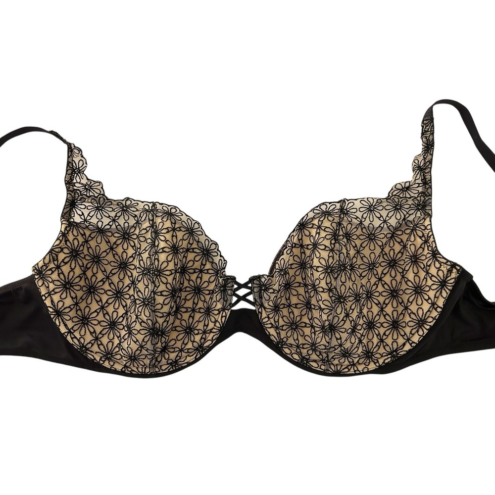 42C Black Scalloped Lace Vassarette Bra Lingerie Embroidered Vintage